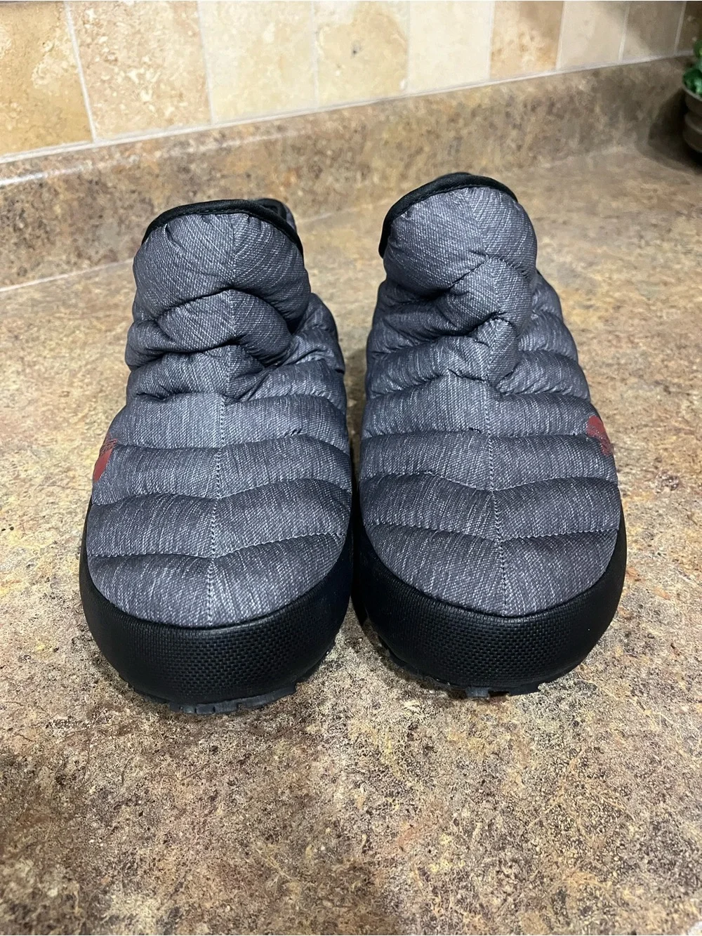 NWT The North Face ThermoBall Traction Bootie Men 10 Gray NF0A3MKHYVF winter